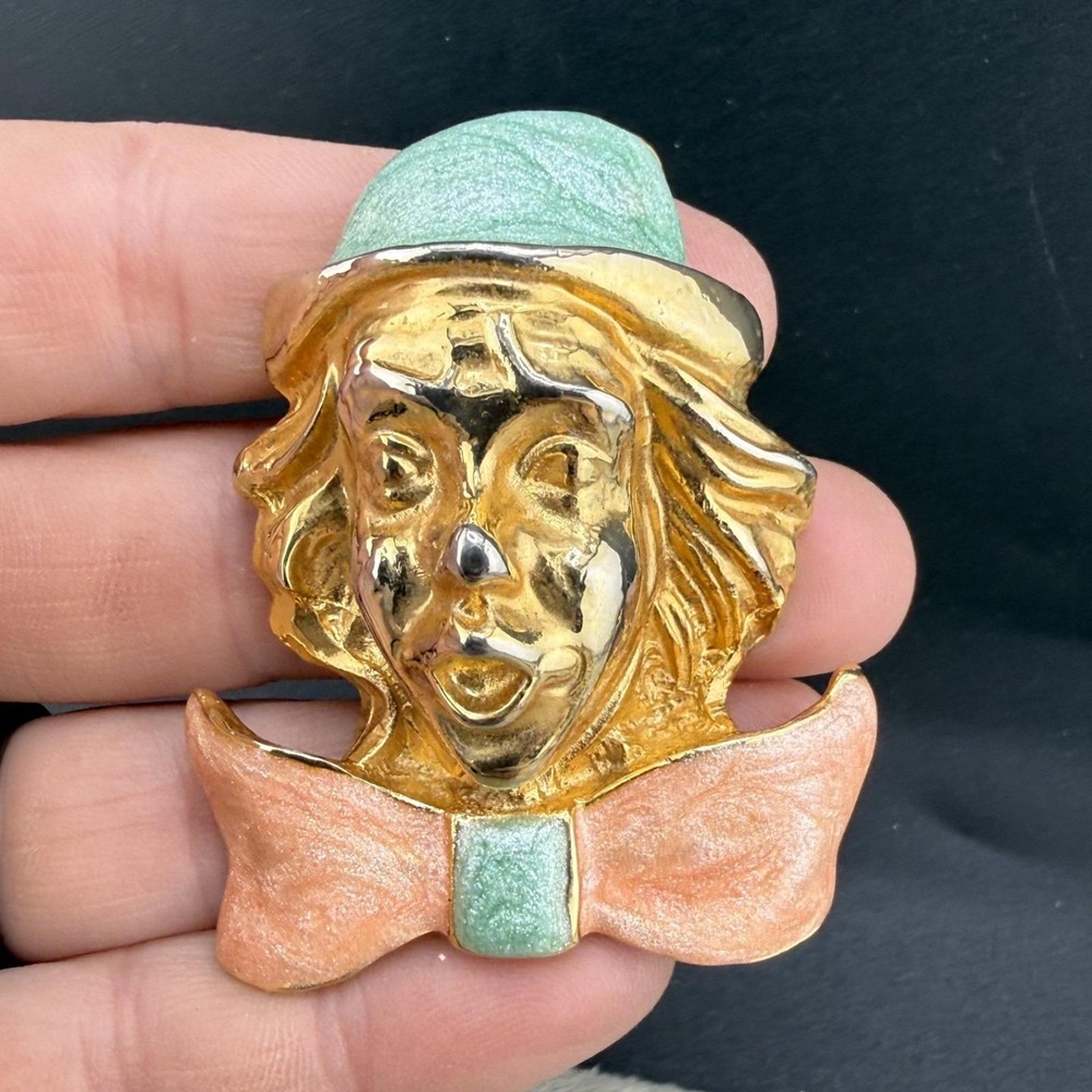 Vintage Estate Clown Brooch Gold Enamel Creepy Circus Bow Tie
